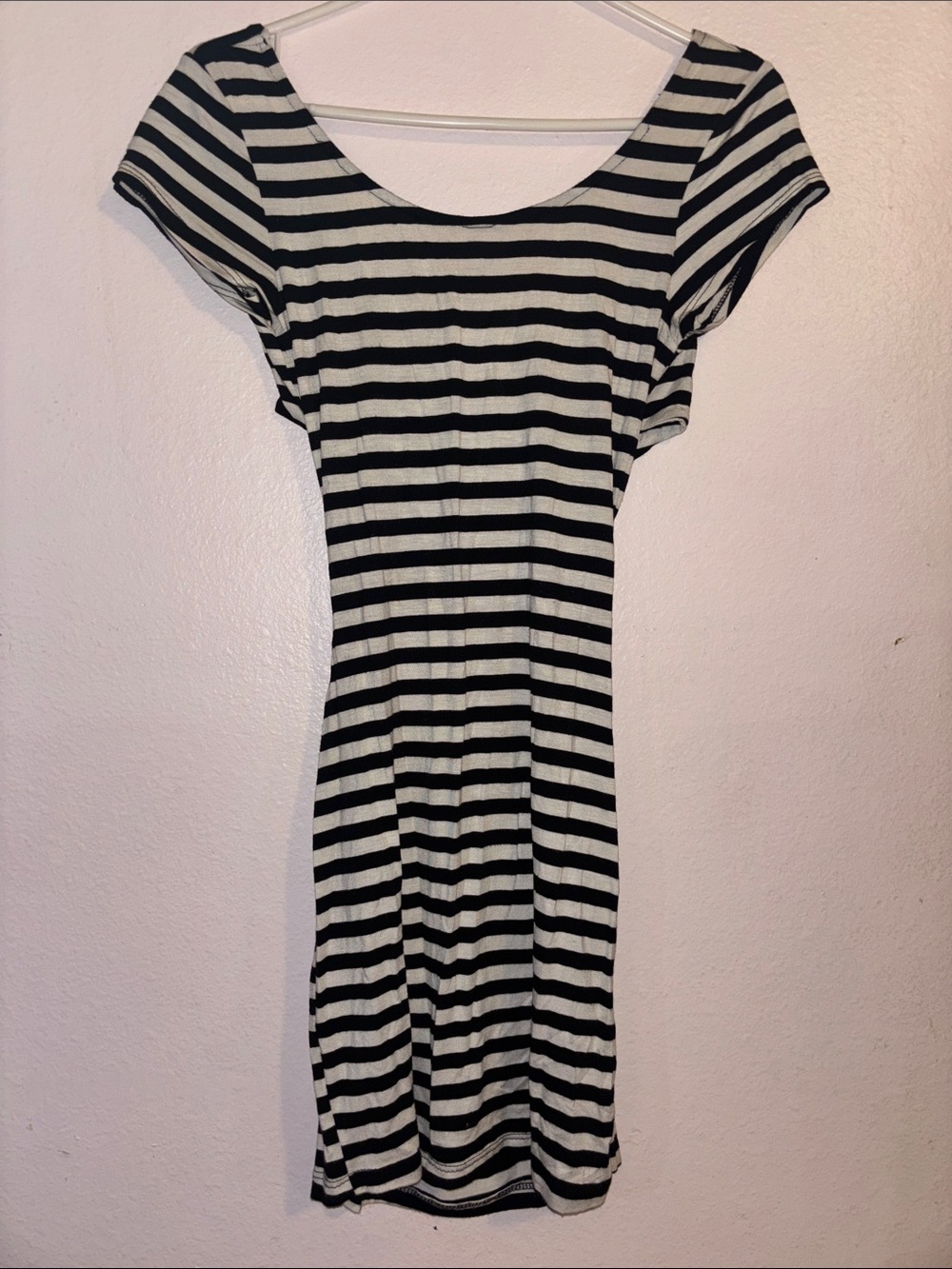Woman’s Black & White Striped Y2K Scoop-Neck Mini Dress With Open Back, Size S